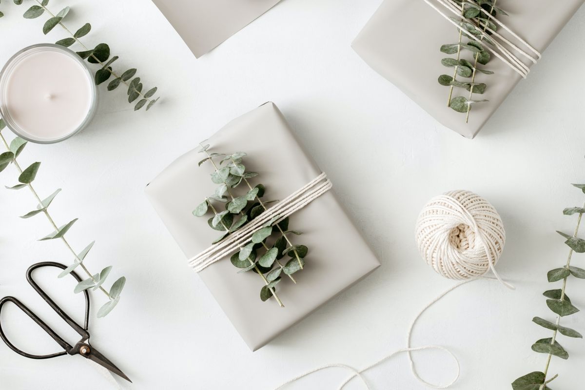 Gift wrapping